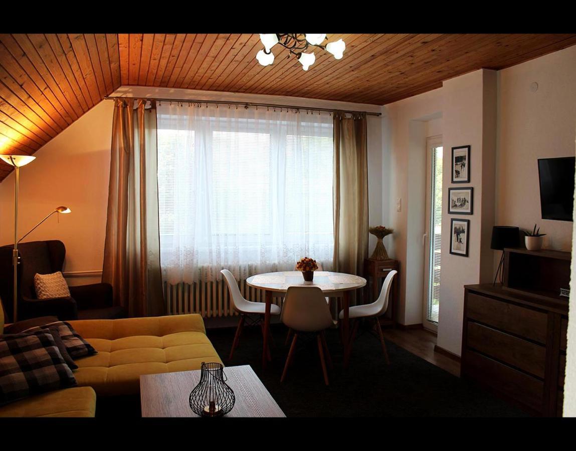 Villa Brigit Нова-Лесна Экстерьер фото