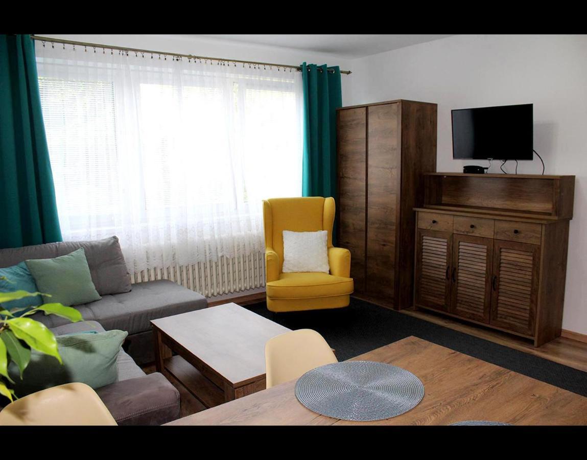 Villa Brigit Нова-Лесна Экстерьер фото